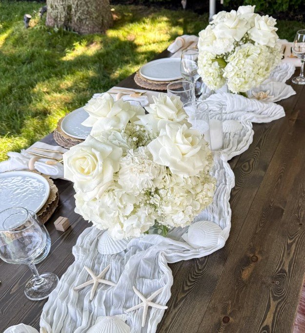 A recent floral styling moment from Norika Atelier.